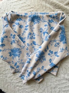 Abercrombie & Fitch Sunday Slash Top